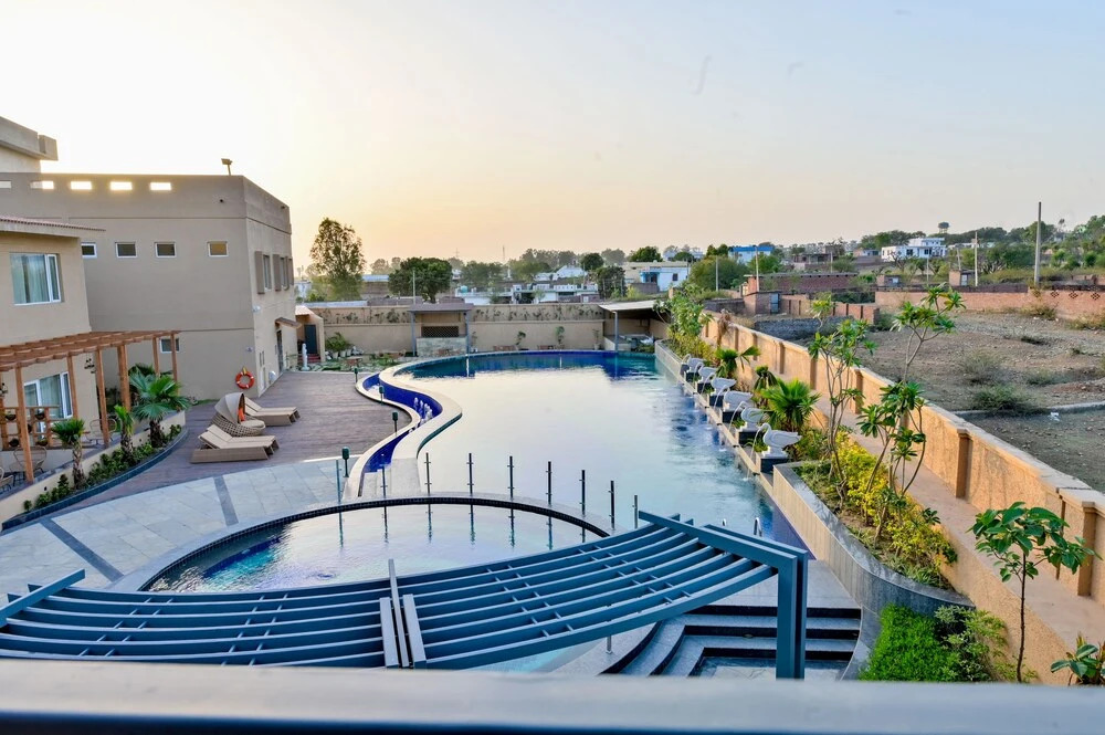 Катра: Four A Lords Resort Jammu