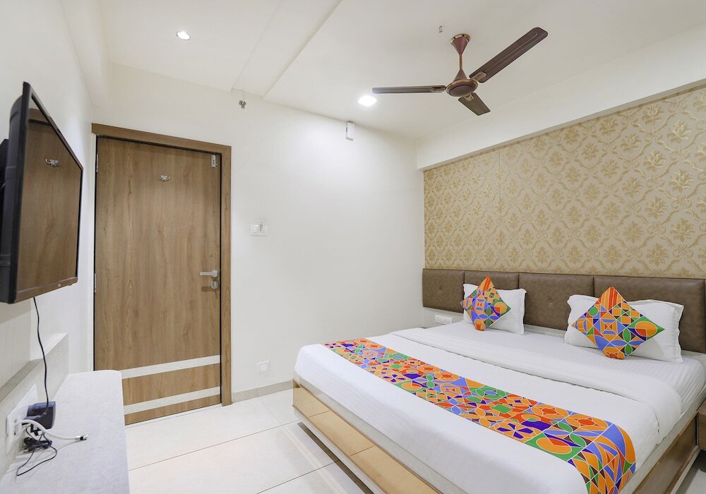 Ахмедабад: Fabhotel Bharosa Inn