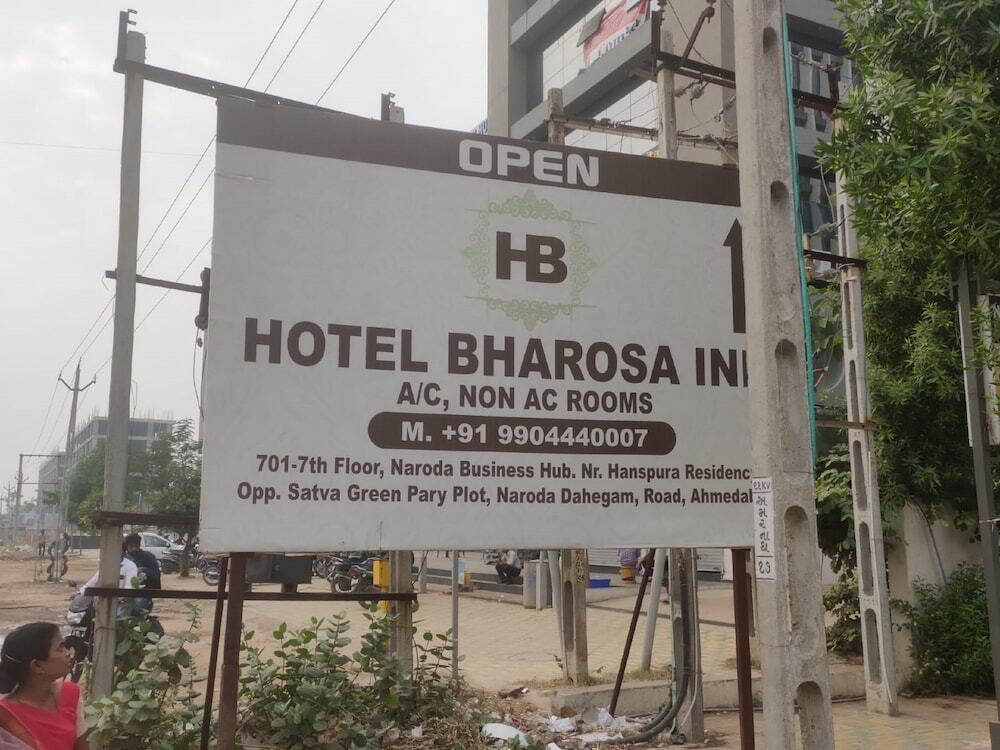 Ахмедабад: Fabhotel Bharosa Inn