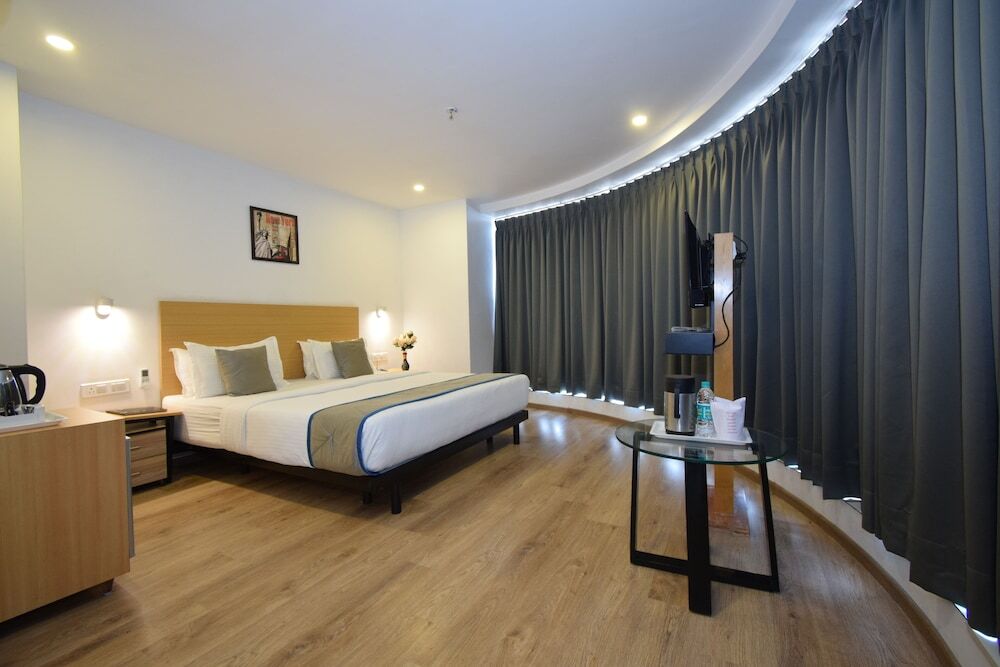 Ахмедабад: Ginger Ahmedabad RTO Circle