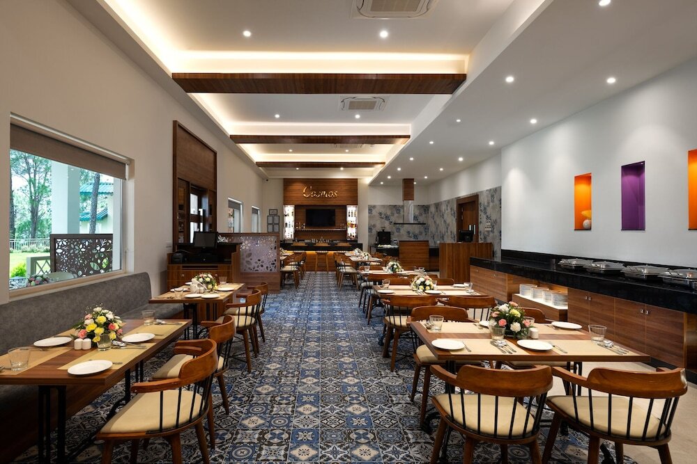 Солан: Cassia Resorts