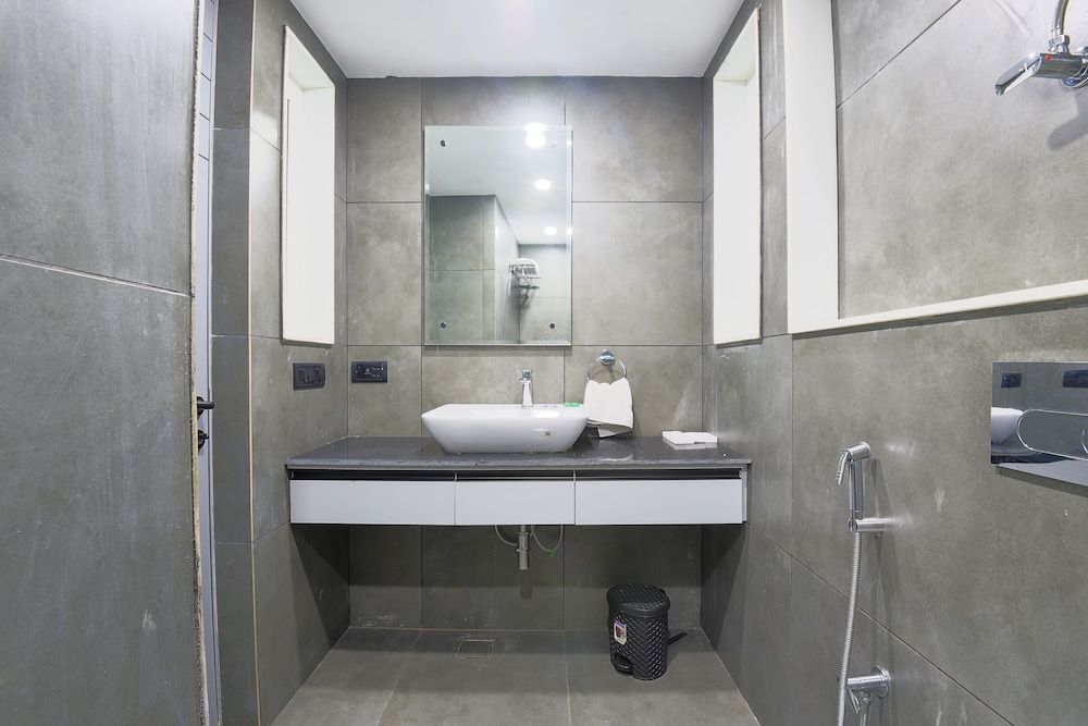 Гуруграм: BedChambers Serviced Apartment