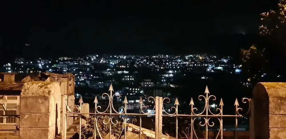 Шиллонг: Woodland Hill Stay