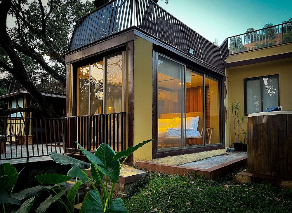 Хандала: Antheia