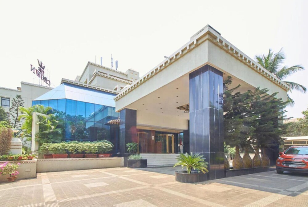 Бхопал: Goroomgo Crown Bhopal