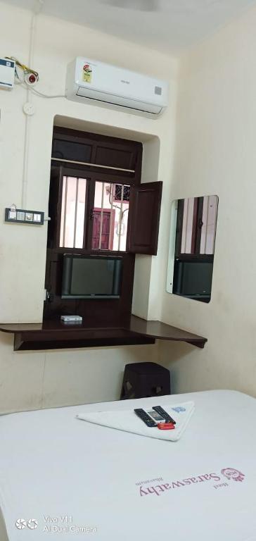 Мадурай: Hotel Saraswathy Bhavanam