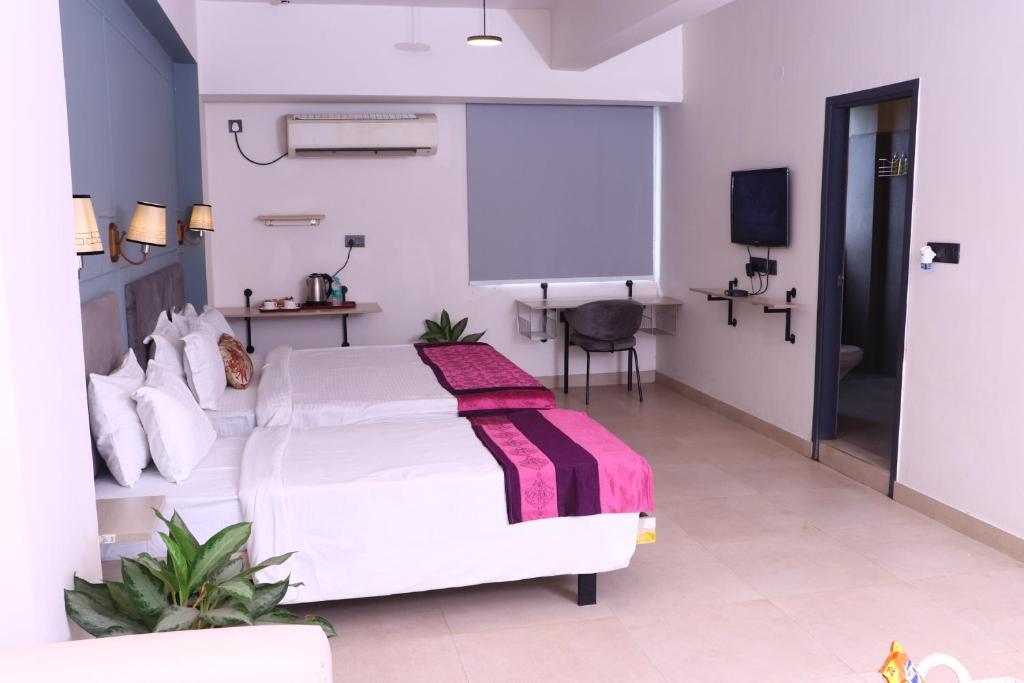 Газиабад: Virohaa Garden Hotel