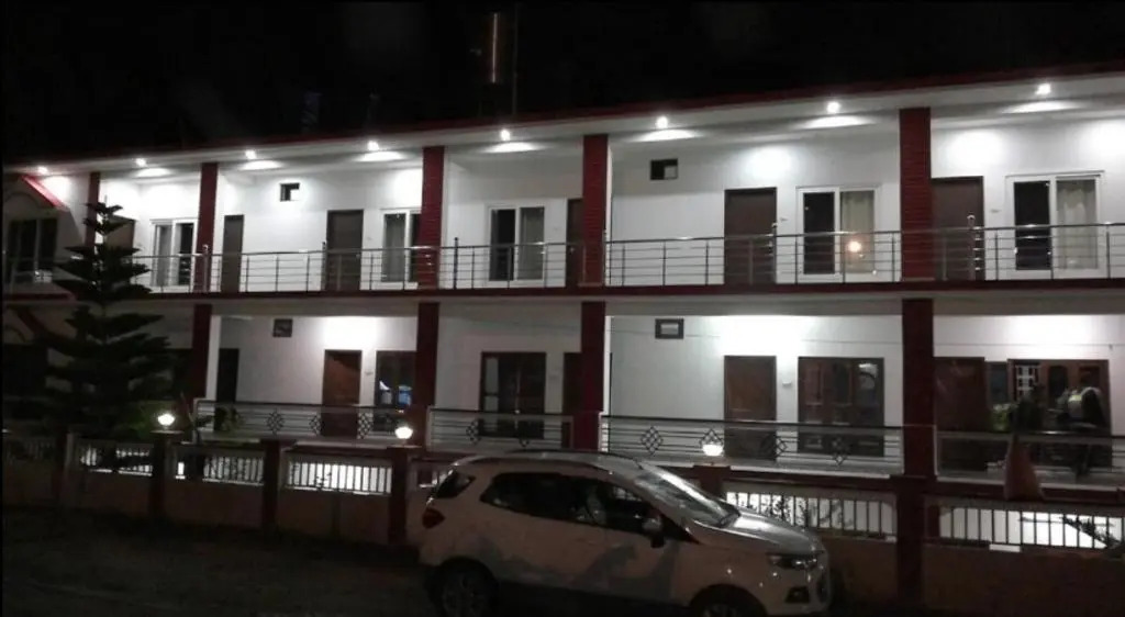 Hotel Divine Palace — фото 2