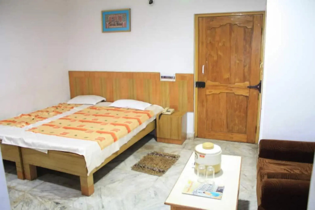 Ангул: Hotel Namra Palace