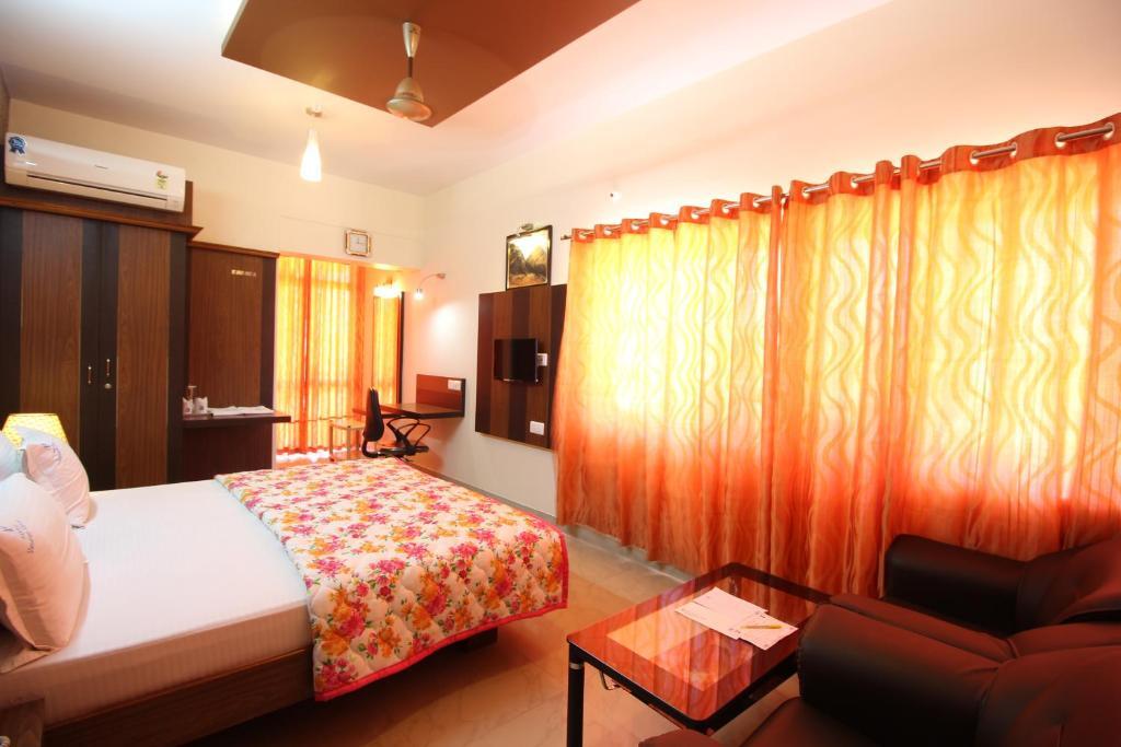 Шиккамагалуру: Hotel Vasanth Vihar