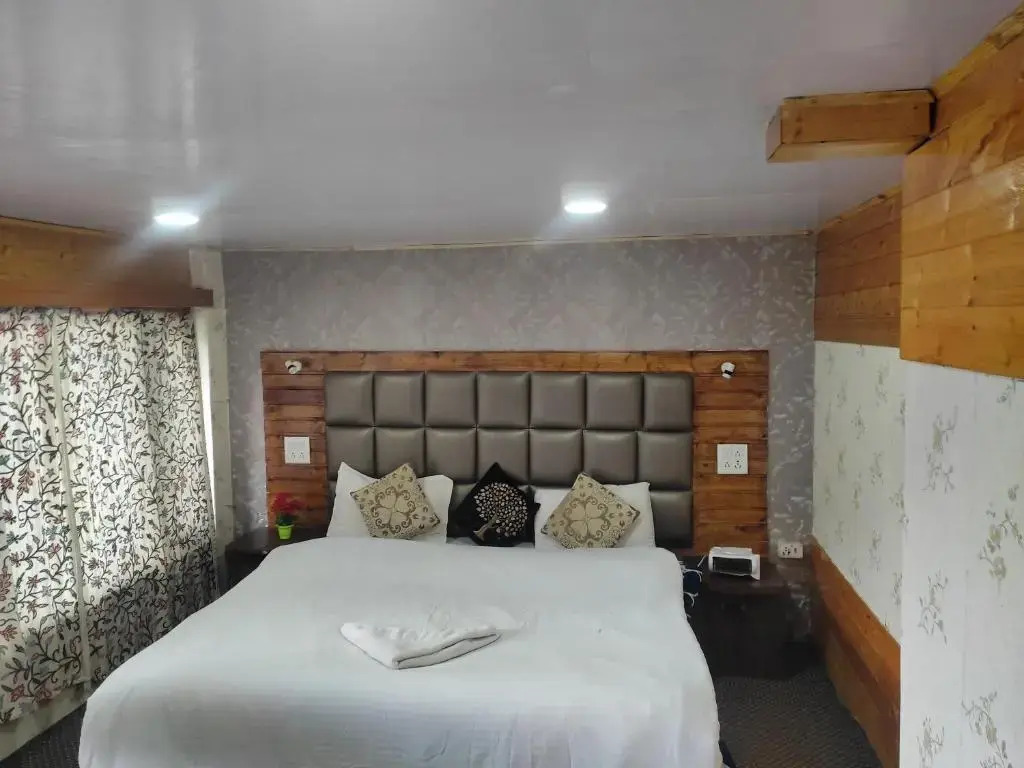 Пахалгам: Hotel White House