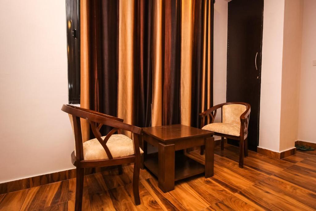Дармсала: Hotel the village residency