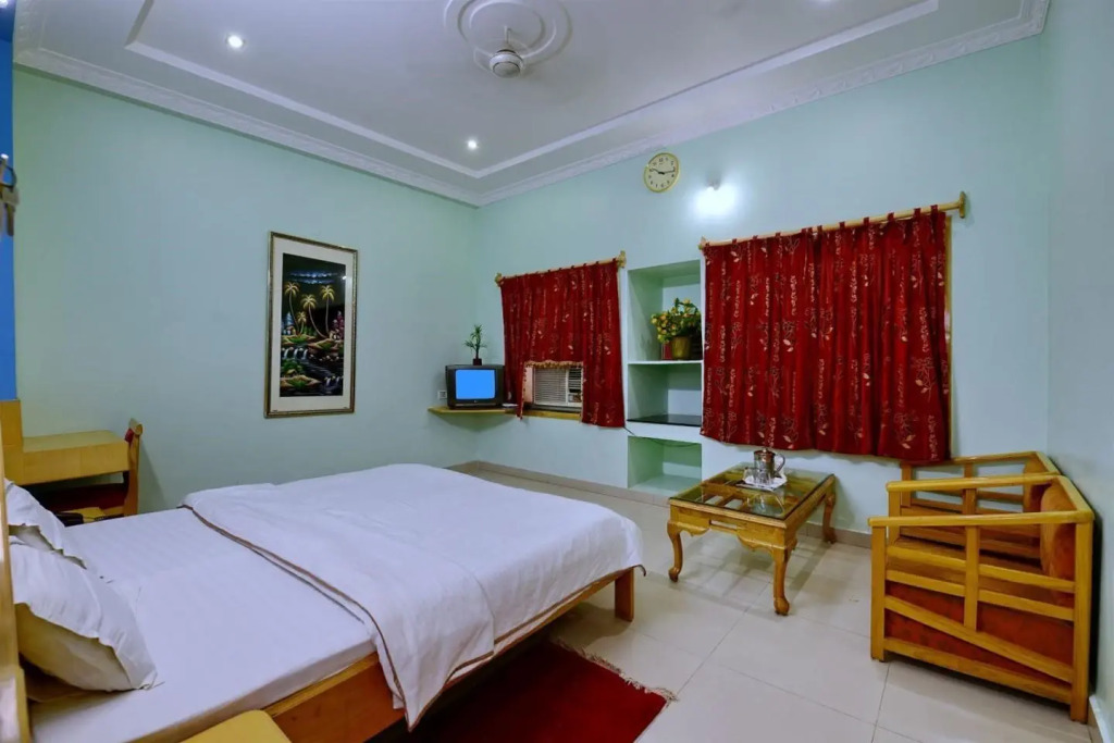 Амбикапур: Hotel Birendra Prabha