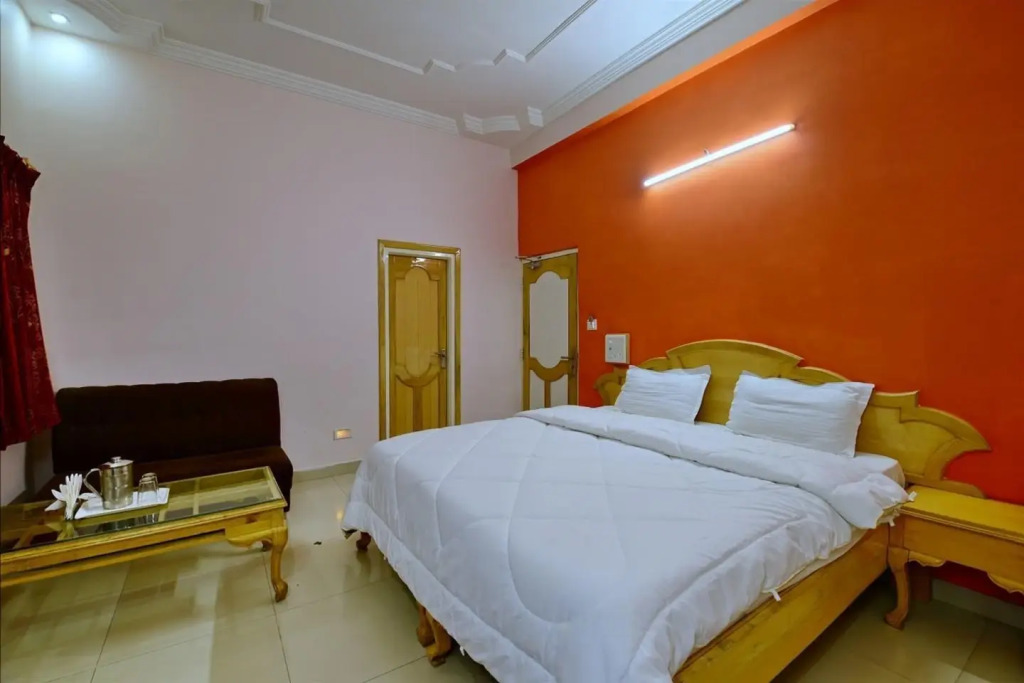 Амбикапур: Hotel Birendra Prabha