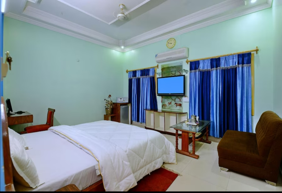 Амбикапур: Hotel Birendra Prabha