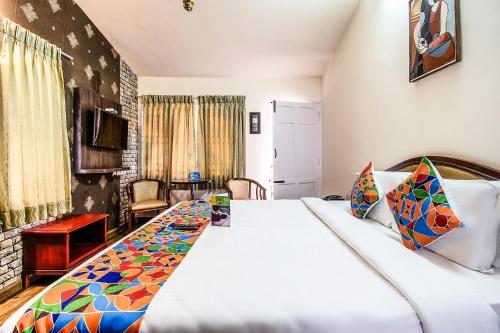 Ути: FabHotel St.Clouds Ooty