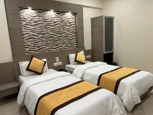 Вапи: Hotel Orange