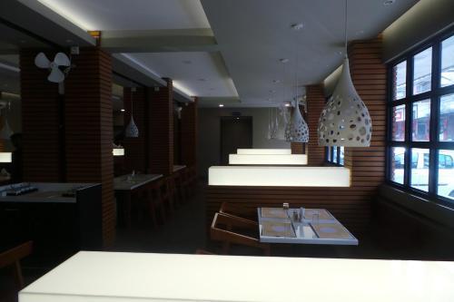Кондотти: Saas Residency
