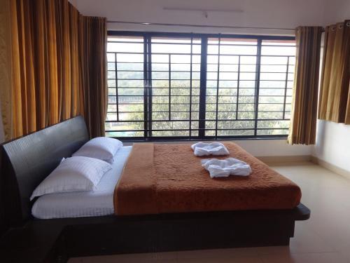 Олд-Махабалешвар: Green View Todkar Bungalows