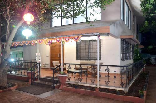 Олд-Махабалешвар: Madhukosh Todkar Bungalows