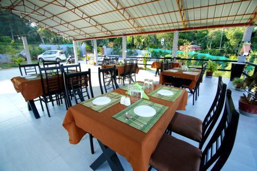 Султан-Батери: Le Eden Resort