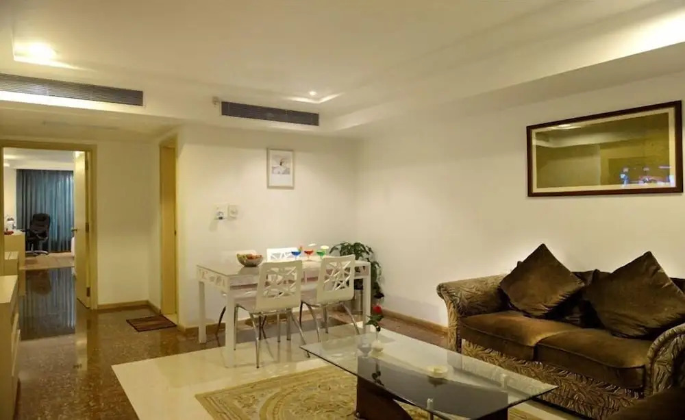Бхопал: Hotel Amer Greens