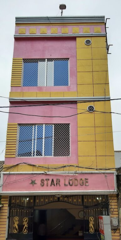 Пури: Goroomgo Star Lodge Puri