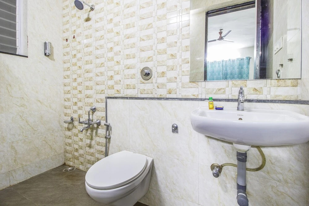 Нашик: FabHotel House Khas Suites