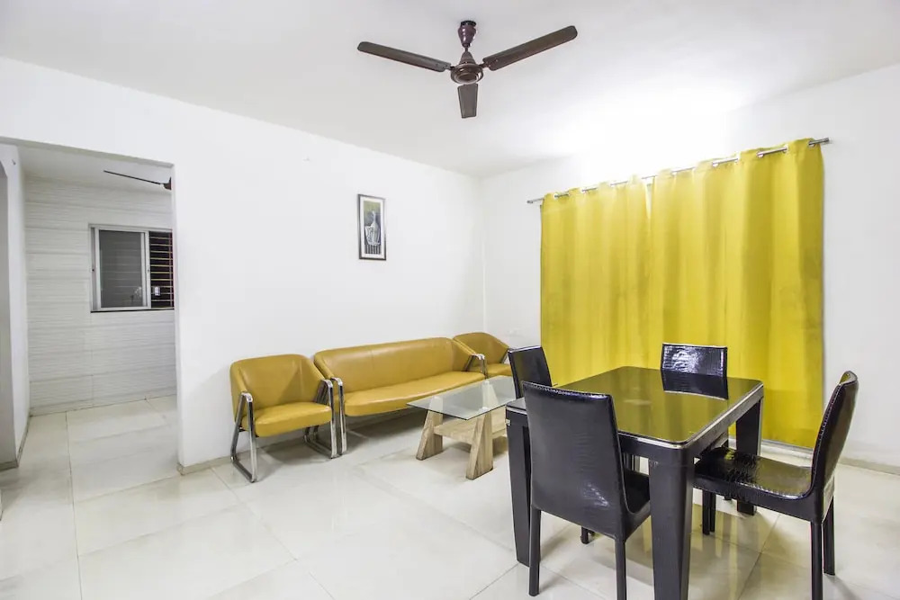 Нашик: FabHotel House Khas Suites