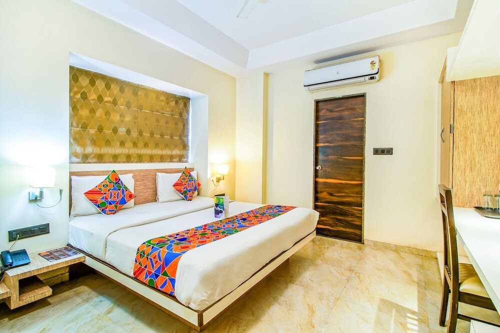 Аурангабад: FabHotel Deepali Residency