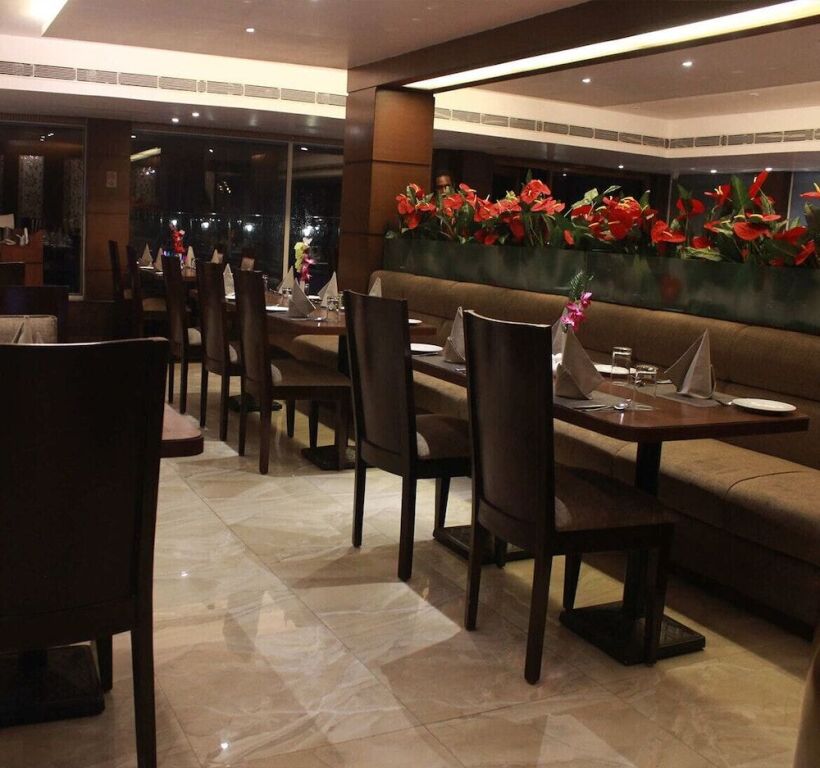 Джамшедпур: Hotel Golden Leaf Resort
