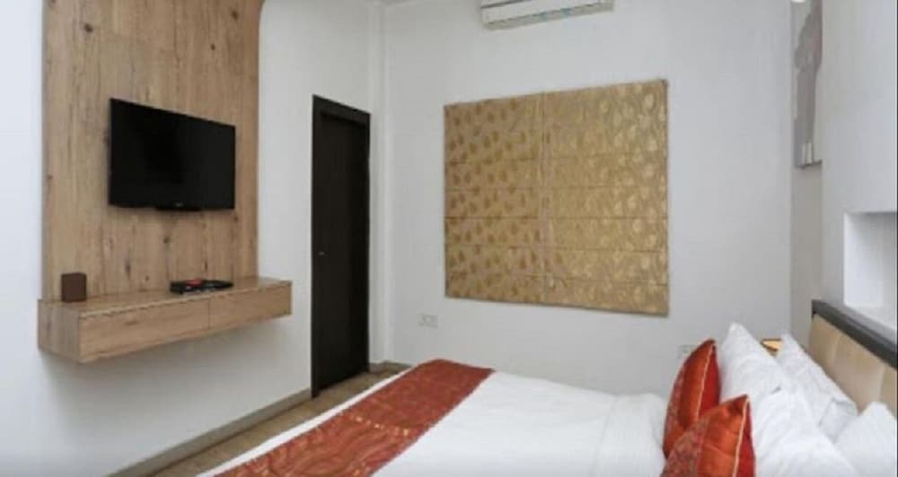 Джамшедпур: Hotel Golden Leaf Resort