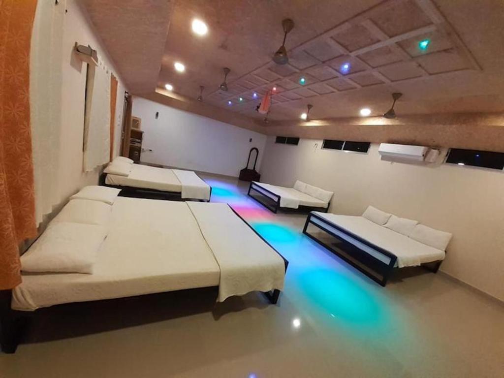 Валпарай: Room in Lodge - Royal Cottage, Anaimalai