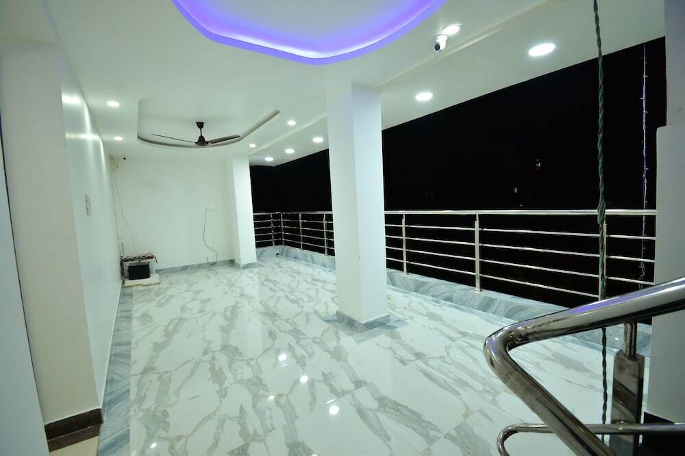 Порт-Блэр: Om Guest House