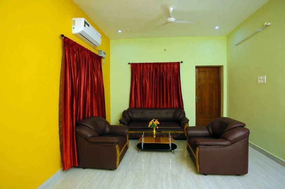 Солагампатти: Sumi Palace Annexure