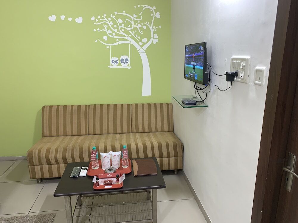 Нагпур: Hotel JK Lions - Koradi, Nagpur