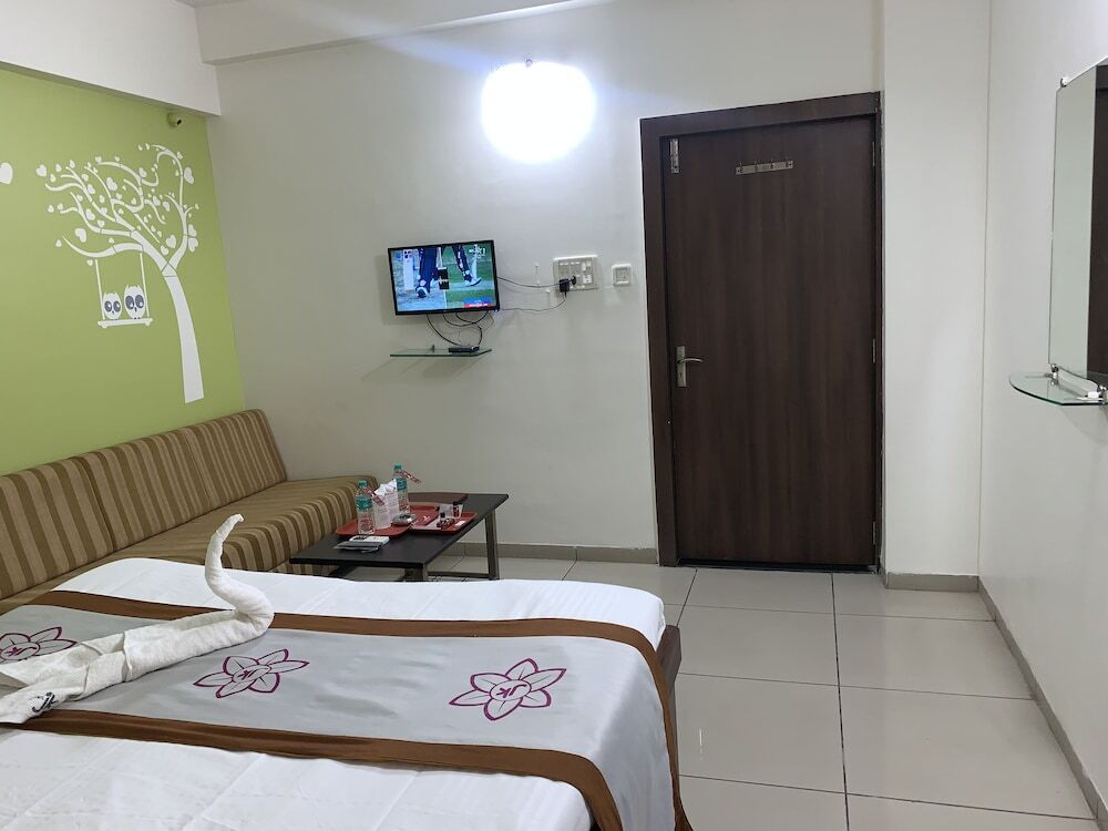 Нагпур: Hotel JK Lions - Koradi, Nagpur