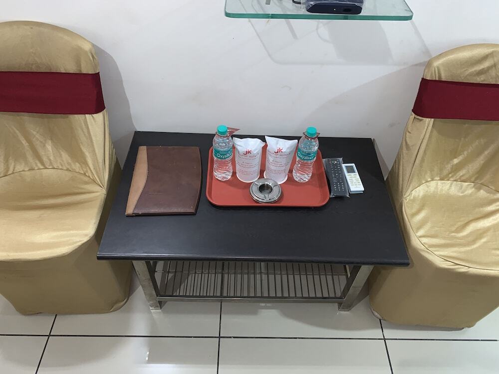 Нагпур: Hotel JK Lions - Koradi, Nagpur
