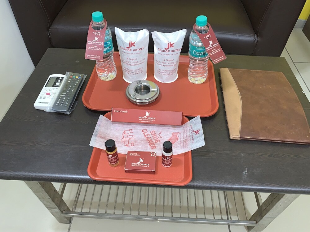Нагпур: Hotel JK Lions - Koradi, Nagpur