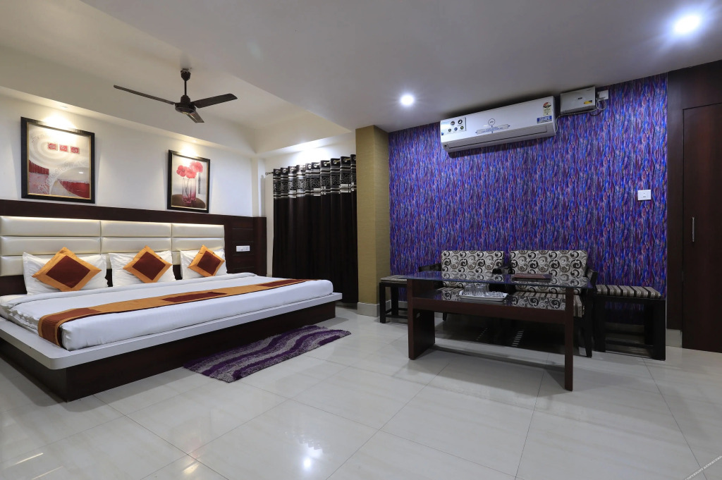 Гувахати: Hotel Rashmi