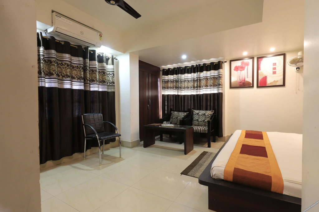 Гувахати: Hotel Rashmi