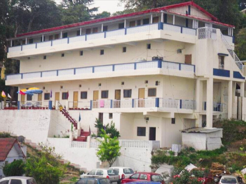 Goroomgo Tribhuwan Ranikhet — фото 1