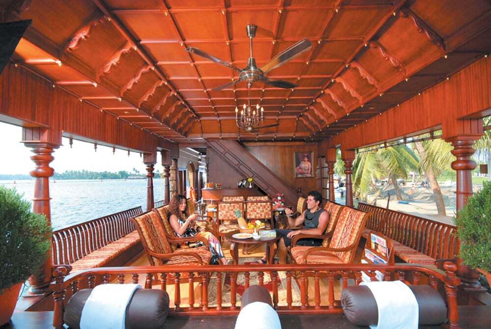 Аллеппи: Sterling House boat Lake Palace Alleppey