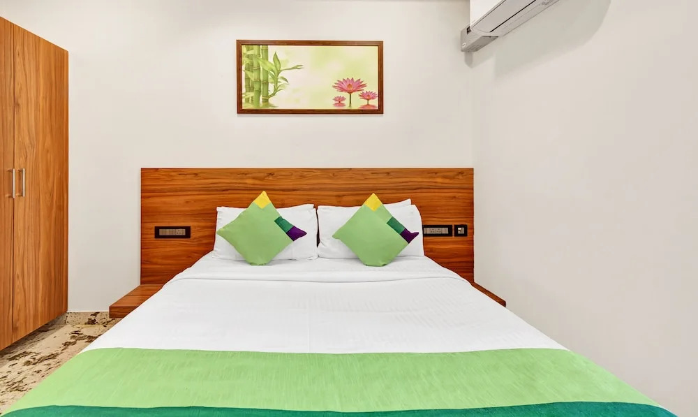 Шиккамагалуру: Itsy Hotels Shrey'S Inn Mallandur Road