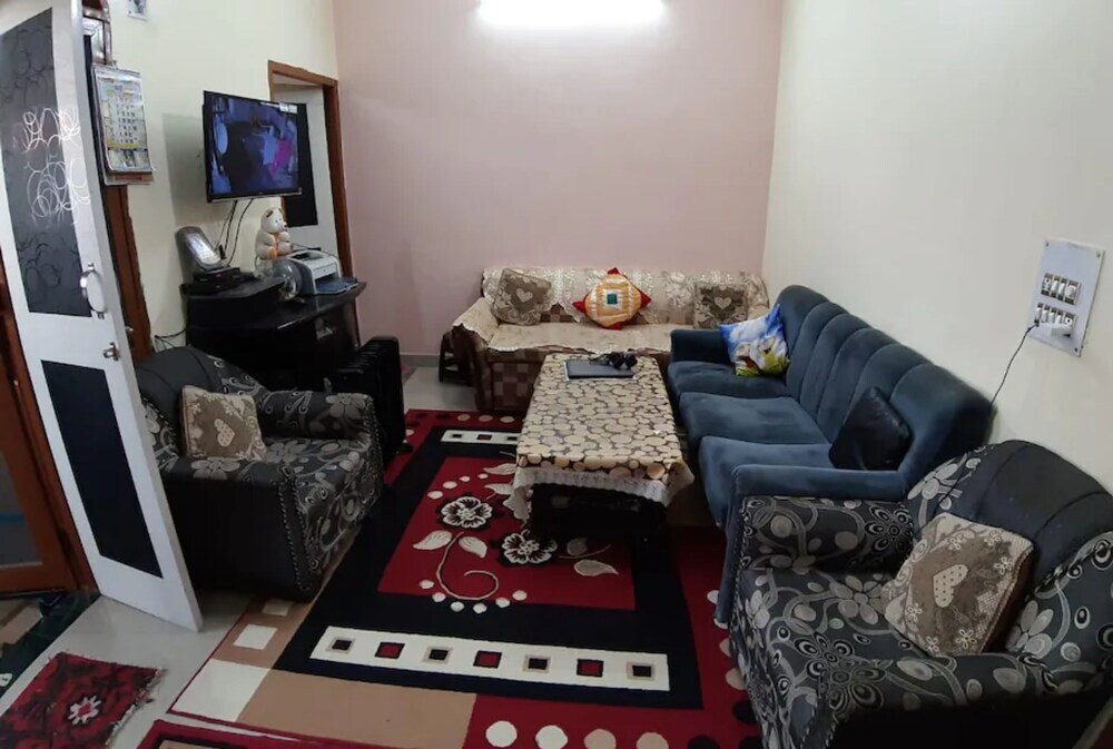 Массури: Ambika House Dehradun