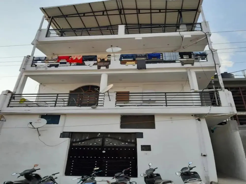 Массури: Ambika House Dehradun
