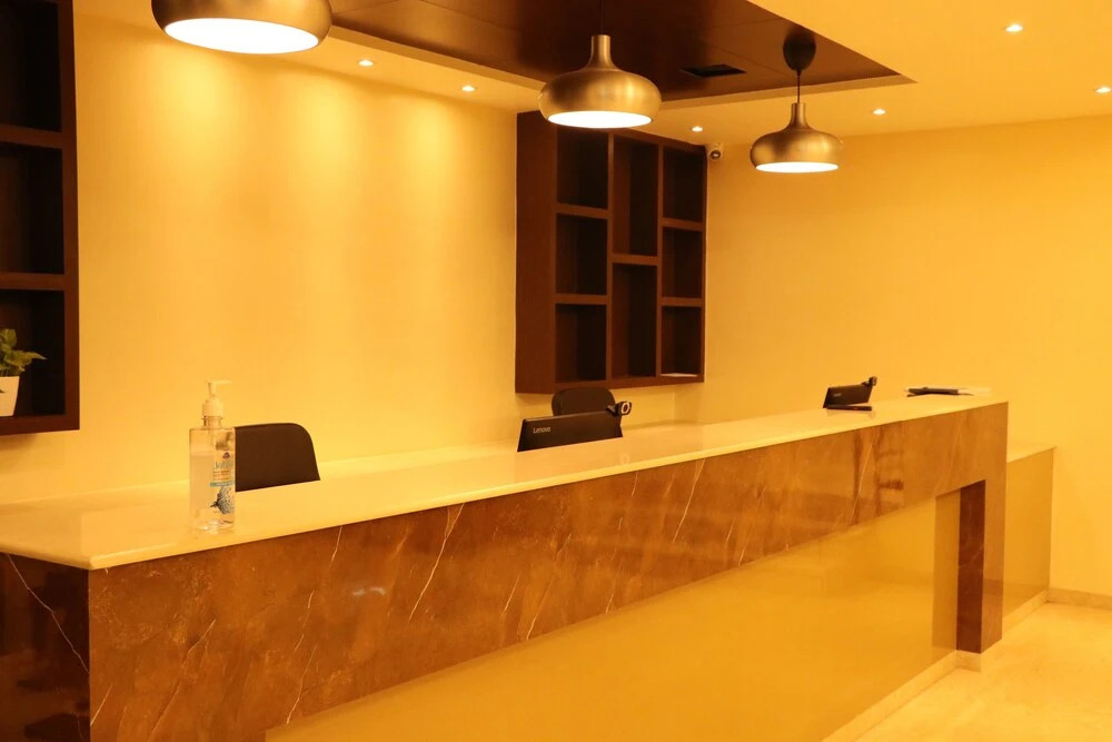 Висакхапатнам: Gadiraju Palace Convention Centre & Hotel