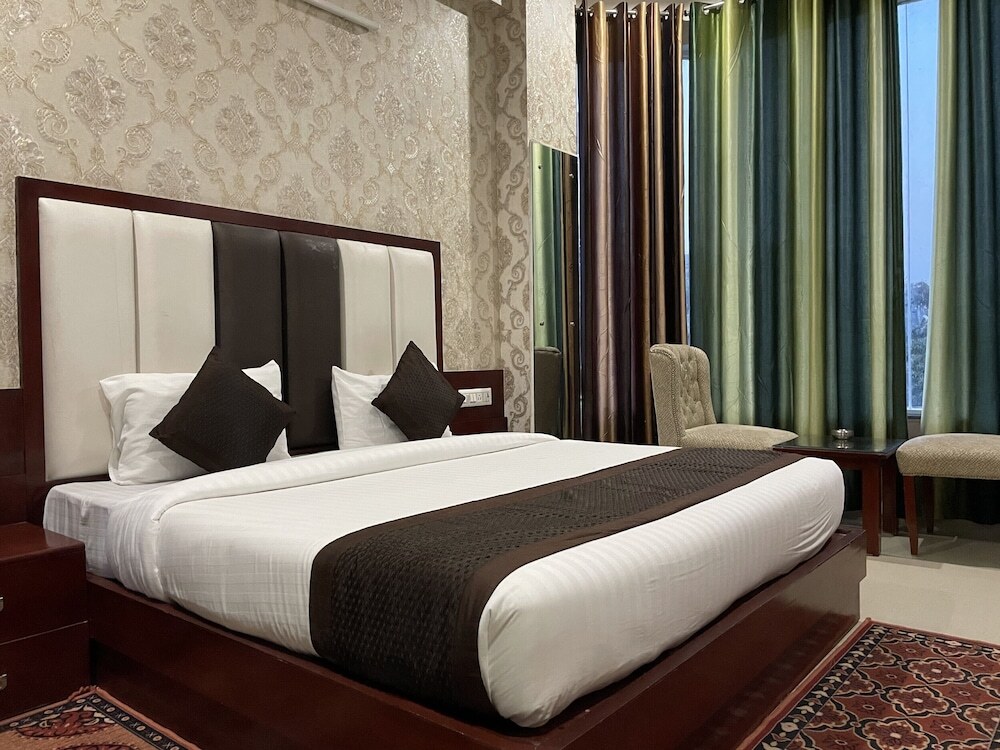 Бахадрабад: Sumedha G Village Resort and Spa
