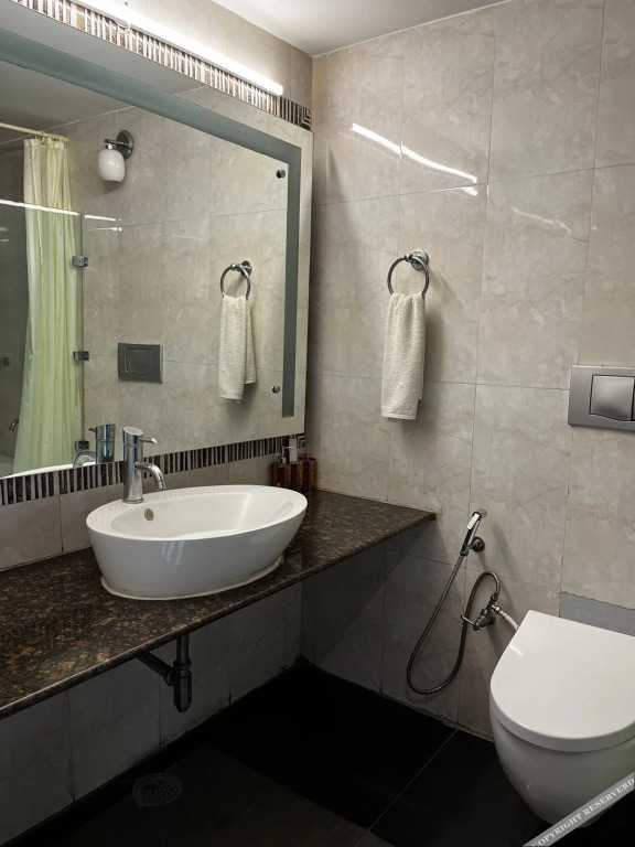 Гуруграм: Yuhi Suites