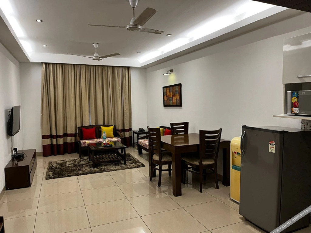 Гуруграм: Yuhi Suites